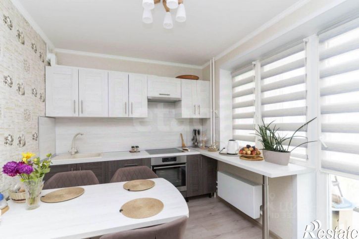 2-комн квартира ул Павла Шарова, 3 1,  д. 3 1,  к. 1