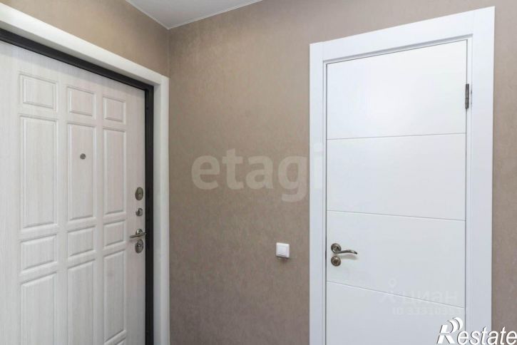 2-комн квартира ул Павла Шарова, 3 1,  д. 3 1,  к. 1