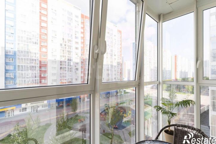 2-комн квартира ул Павла Шарова, 3 1,  д. 3 1,  к. 1