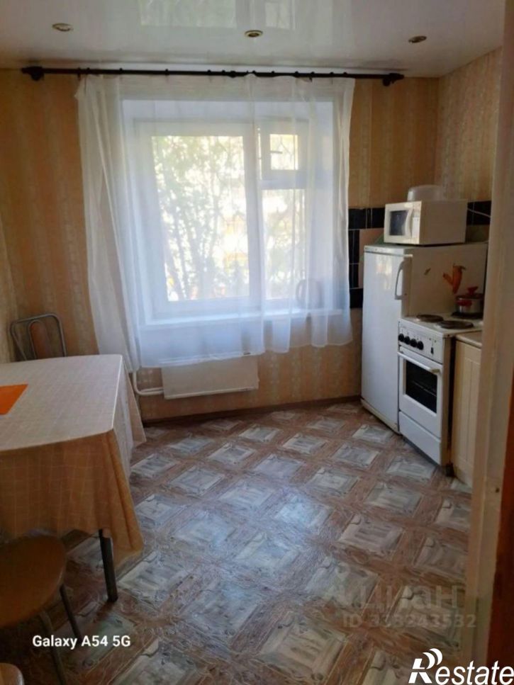 2-комн квартира ул Мельникайте, 132,  д. 132