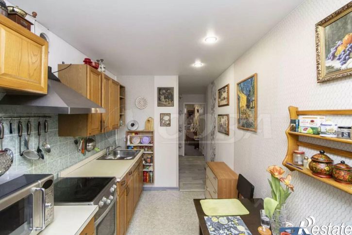 3-комн квартира ул Республики, 92/16,  д. 92/16