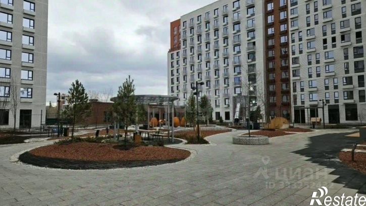 Гараж/парковка ул Защитников Отечества, 30,  д. 30