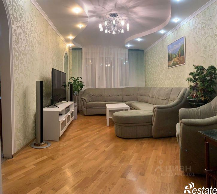 5-комн квартира ул Валерии Гнаровской, 5,  д. 5