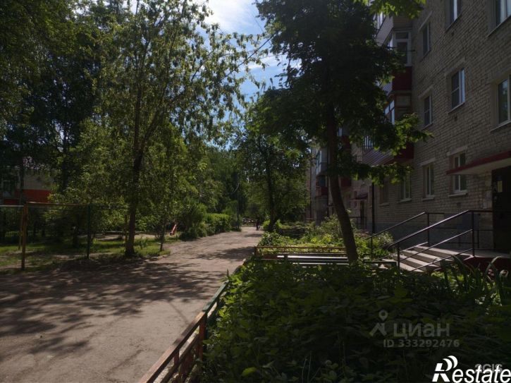 2-комн квартира ул 50 лет ВЛКСМ, 97,  д. 97