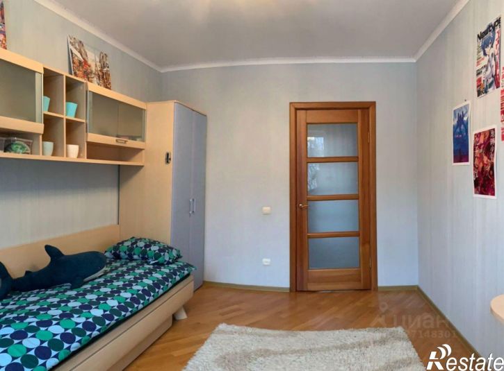 5-комн квартира ул Валерии Гнаровской, 5,  д. 5