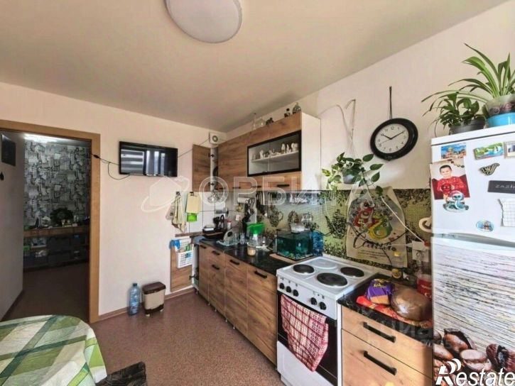 2-комн квартира ул Беловежская, 21,  д. 21