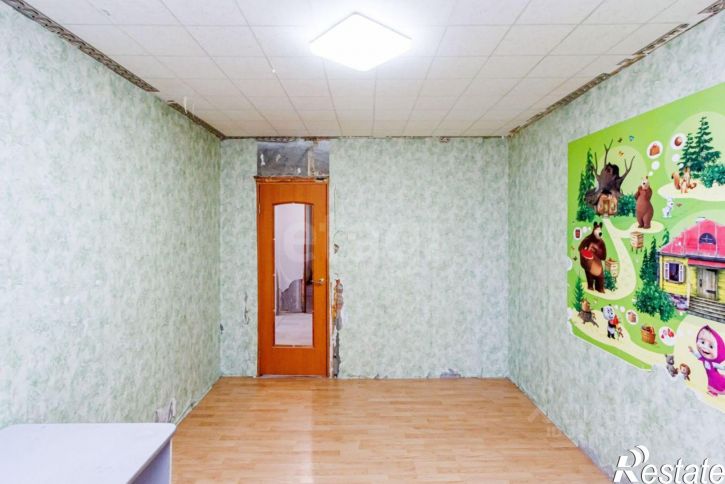 3-комн квартира ул Мельникайте, 130,  д. 130