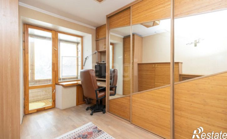 3-комн квартира ул Камчатская, 11,  д. 11