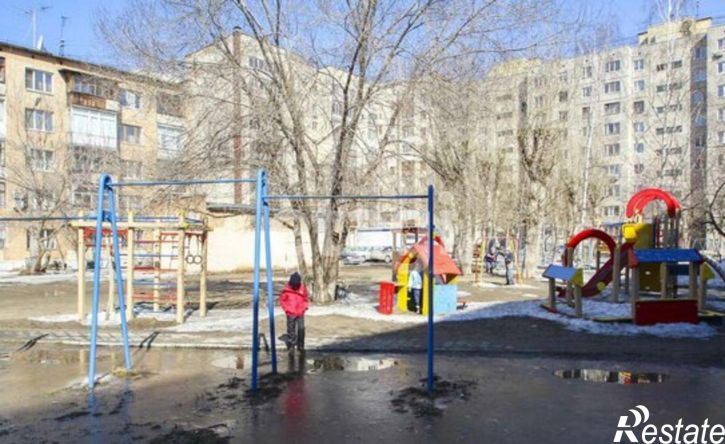 3-комн квартира ул Ялуторовская, 12,  д. 12