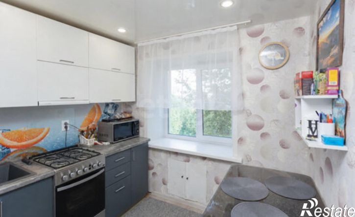 2-комн квартира Тюмень, улица Парфёнова, 40