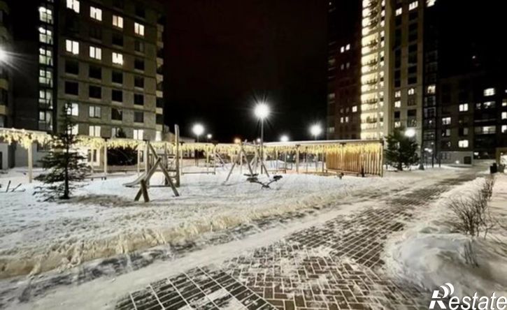 3-комн квартира ул Камчатская, 2,  д. 2