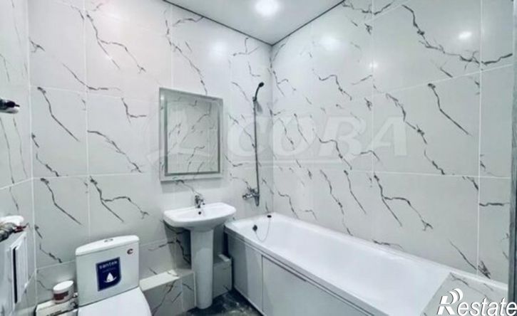 3-комн квартира ул Камчатская, 2,  д. 2