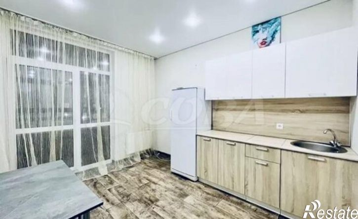 3-комн квартира ул Камчатская, 2,  д. 2