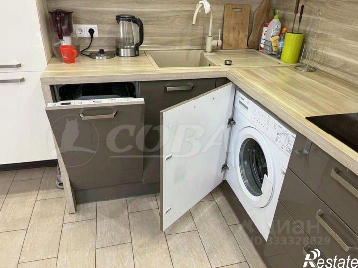 3-комн квартира ул Николая Семенова, 33 1,  д. 33 1,  к. 1