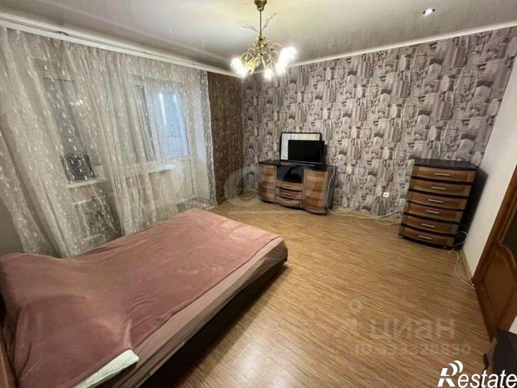 2-комн квартира ул Станислава Карнацевича, 6,  д. 6