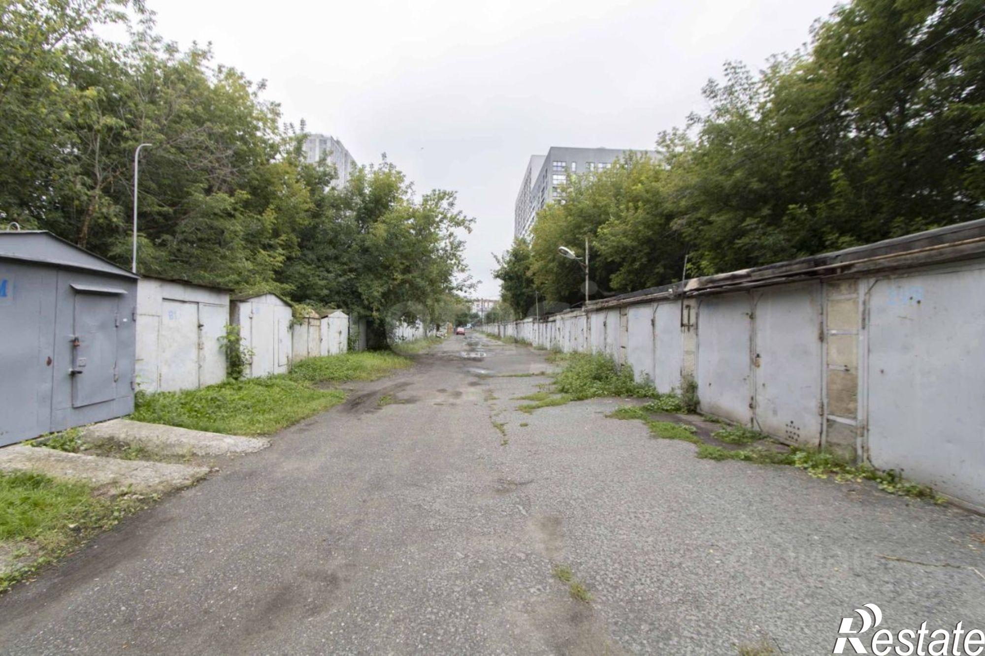 Купить гараж, место в паркинге за 713 235 рублей на ул 50 лет Октября, 59