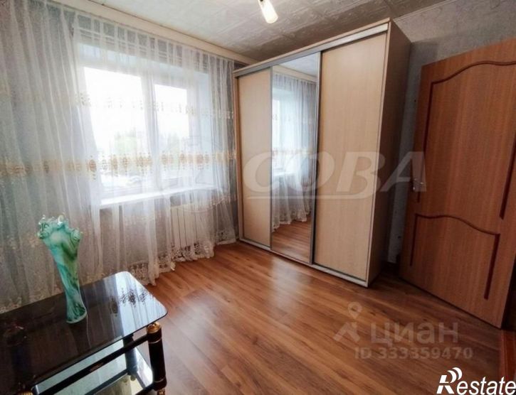 3-комн квартира ул Моторостроителей, 10,  д. 10
