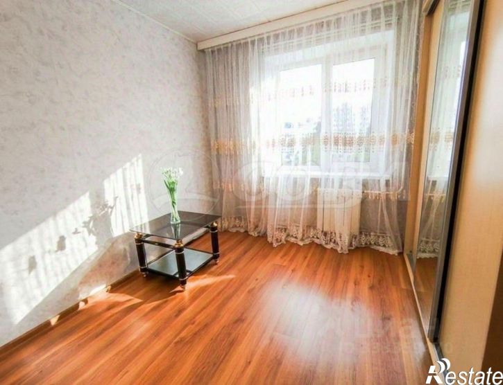 3-комн квартира ул Моторостроителей, 10,  д. 10