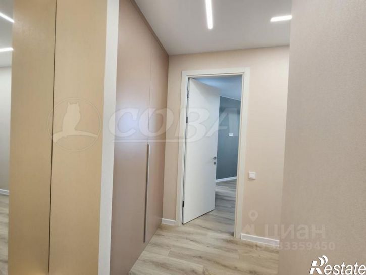 3-комн квартира ул Новгородская, 1,  д. 1