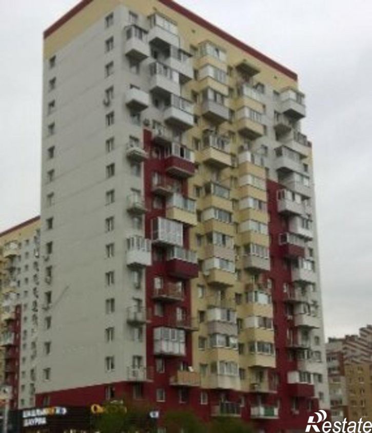 3-комн квартира ул Станислава Карнацевича, 7,  д. 7