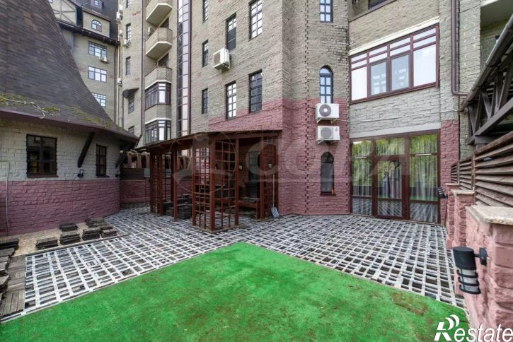 3-комн квартира ул Николая Федорова, 9,  д. 9