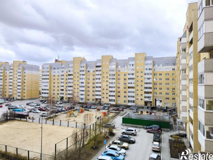 3-комн квартира ул Избышева, 6,  д. 6
