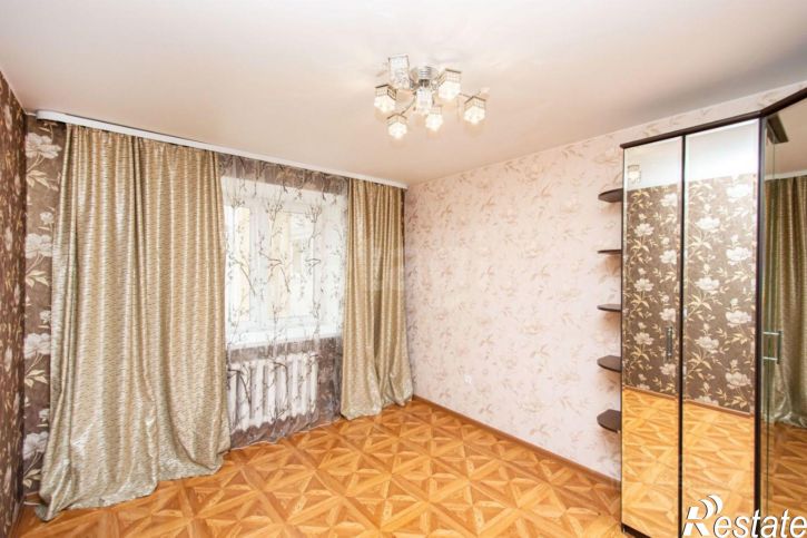 3-комн квартира ул Избышева, 6,  д. 6