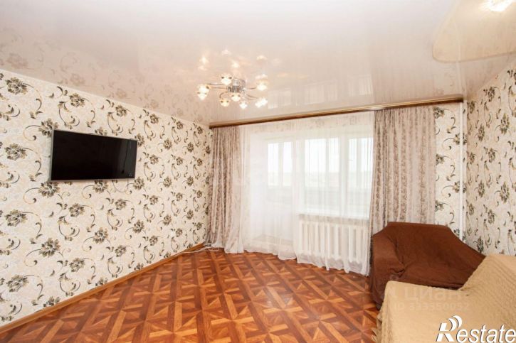 3-комн квартира ул Избышева, 6,  д. 6