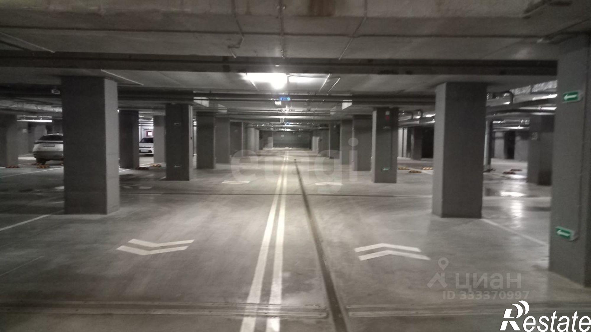 Купить гараж, место в паркинге за 1 221 800 рублей на ул Защитников Отечества, 30