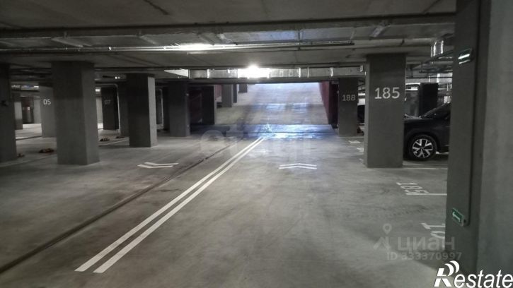 Гараж/парковка ул Защитников Отечества, 30,  д. 30