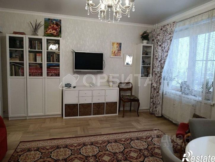 1-комн квартира ул Парада Победы, 9,  д. 9