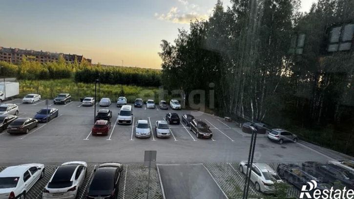 1-комн квартира ул Академическая, 4,  д. 4