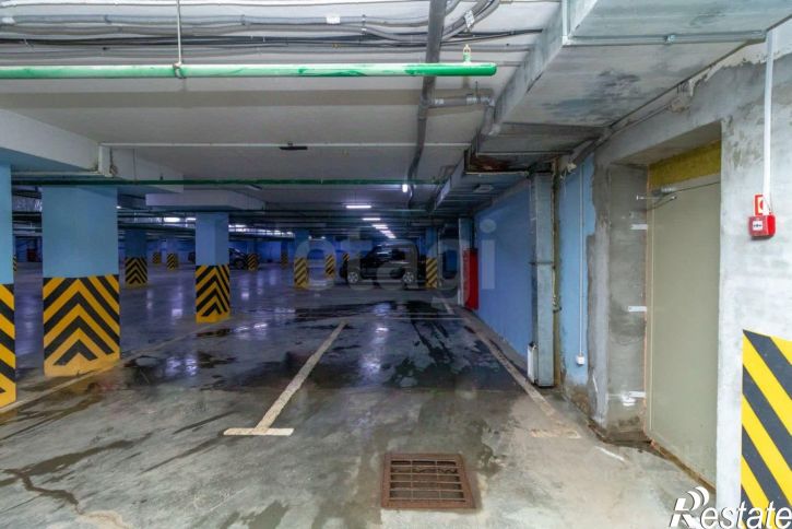 Гараж/парковка ул Мельникайте, 2 4,  д. 2 4,  к. 4