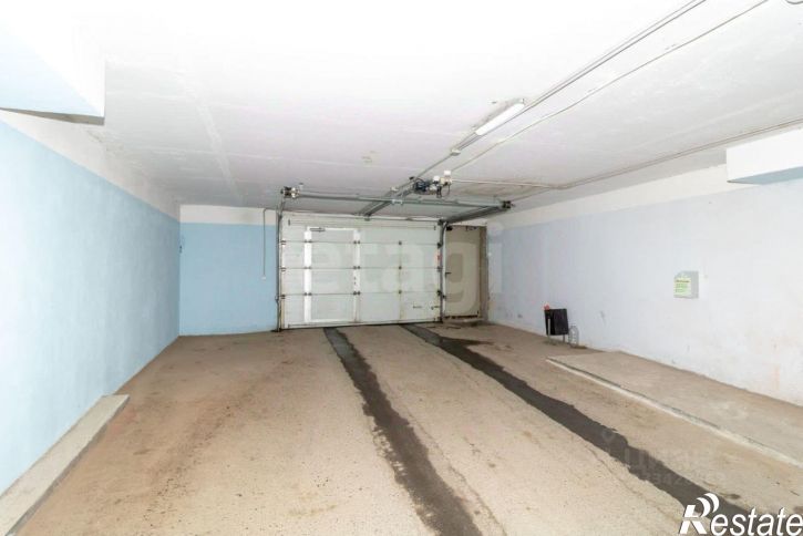 Гараж/парковка ул Мельникайте, 2 4,  д. 2 4,  к. 4