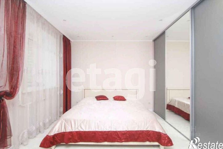 2-комн квартира ул Демьяна Бедного, 83 1,  д. 83 1,  к. 1