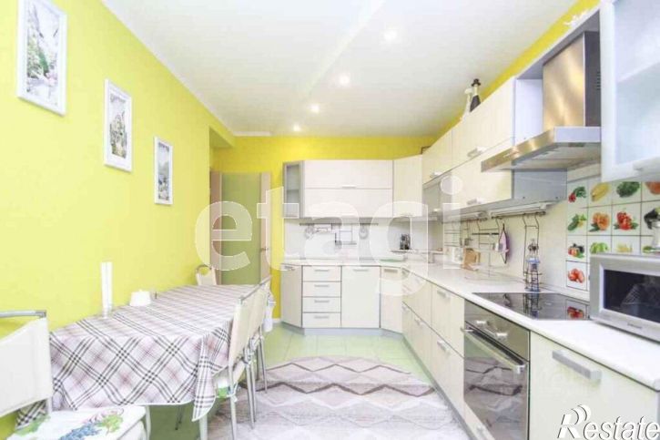 2-комн квартира ул Демьяна Бедного, 83 1,  д. 83 1,  к. 1