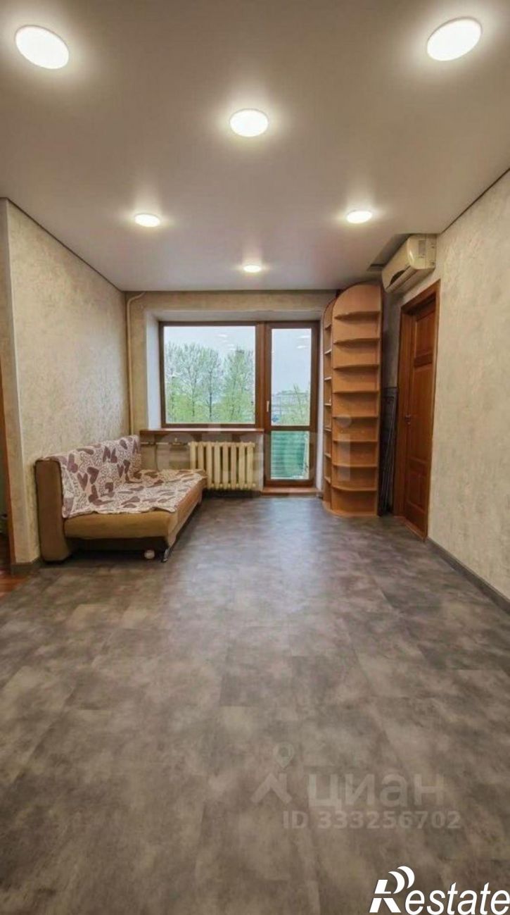 3-комн квартира ул Революции, 1а,  д. 1а
