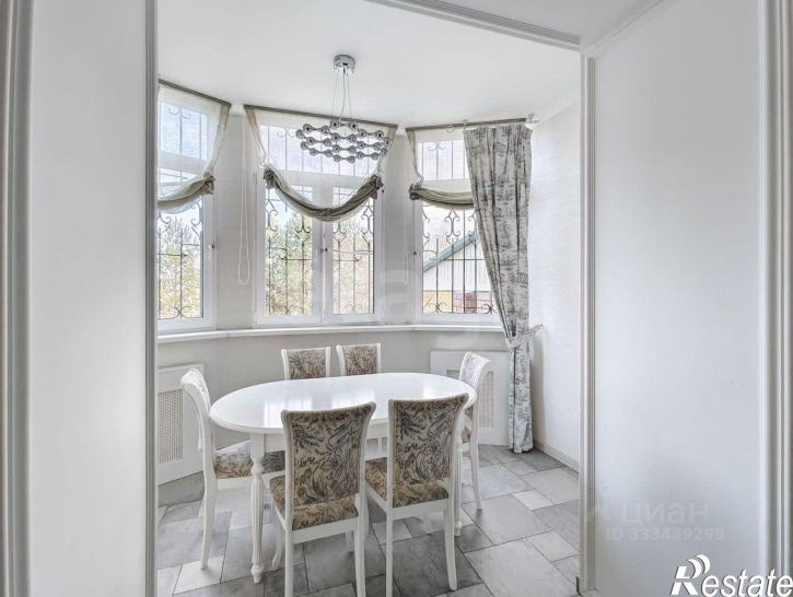 3-комн квартира ул Хохрякова, 4 1,  д. 4 1,  к. 1