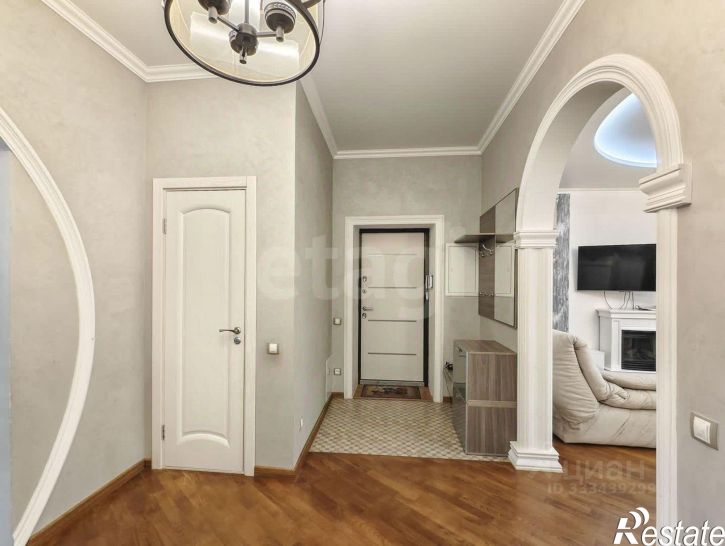 3-комн квартира ул Хохрякова, 4 1,  д. 4 1,  к. 1