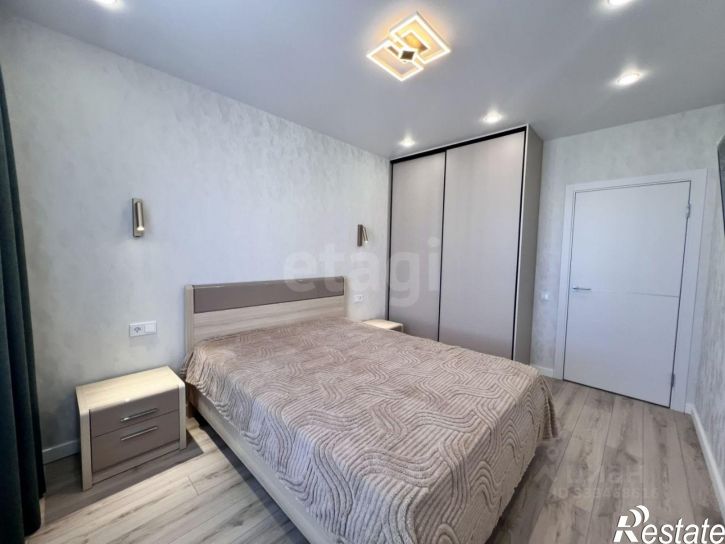 1-комн квартира ул Андрея Приказнова, 7,  д. 7