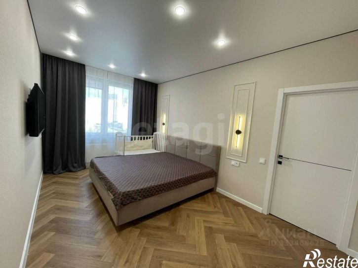 3-комн квартира ул Фармана Салманова, 16,  д. 16