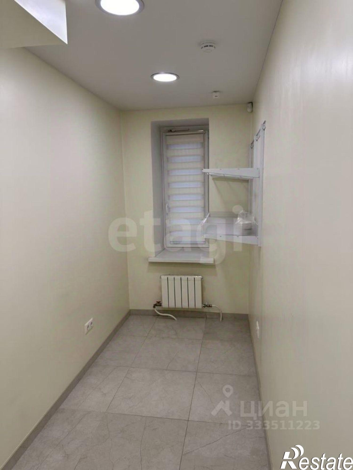 Купить торговое помещение за 12 462 600 рублей на ул Володарского, 33