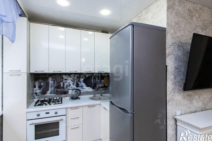 3-комн квартира ул Республики, 148а,  д. 148а