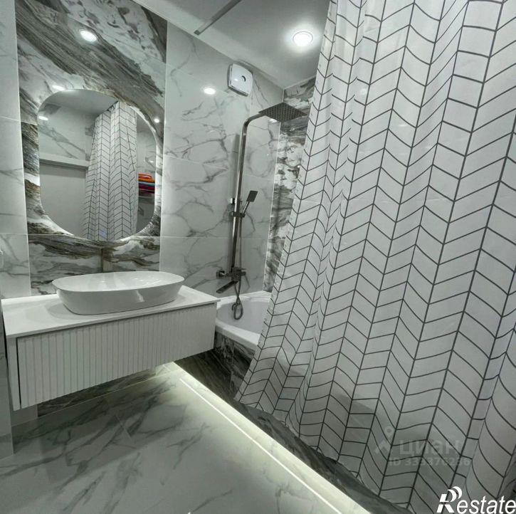 3-комн квартира ул Фармана Салманова, 16,  д. 16