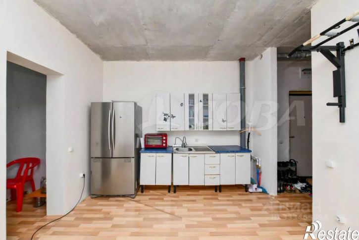 3-комн квартира ул Ставропольская, 95,  д. 95