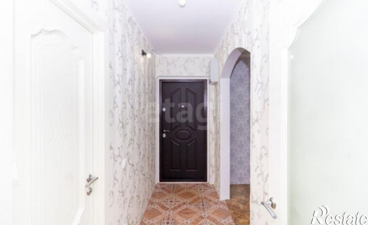1-комн квартира ул Кремлевская, 110 3,  д. 110 3,  к. 3