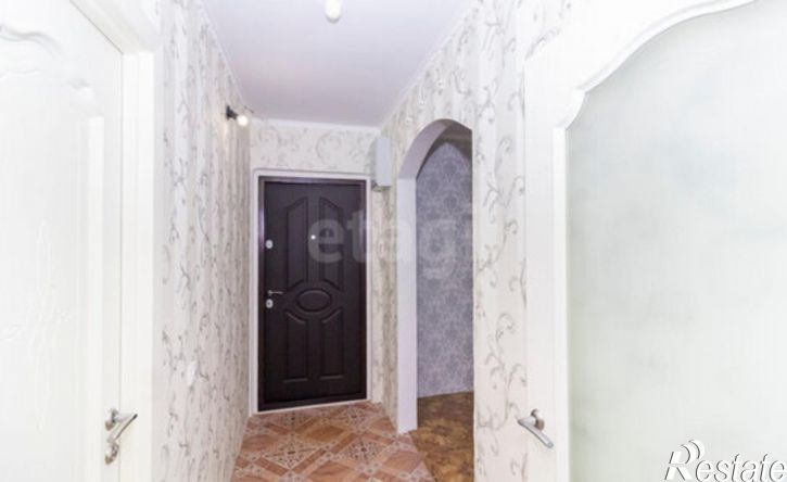 1-комн квартира ул Кремлевская, 110 3,  д. 110 3,  к. 3