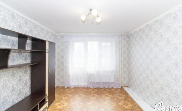1-комн квартира ул Кремлевская, 110 3,  д. 110 3,  к. 3