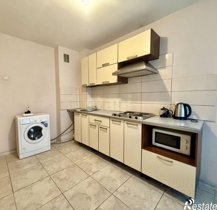 4-комн квартира ул Красина, 8,  д. 8