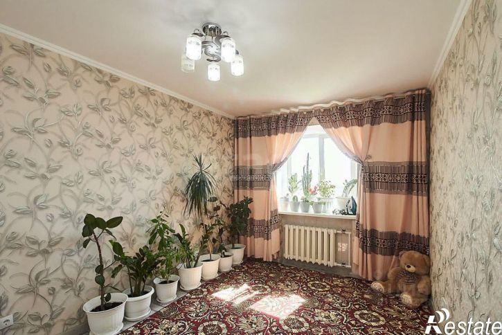 2-комн квартира улица Республики, 233,  д. 233